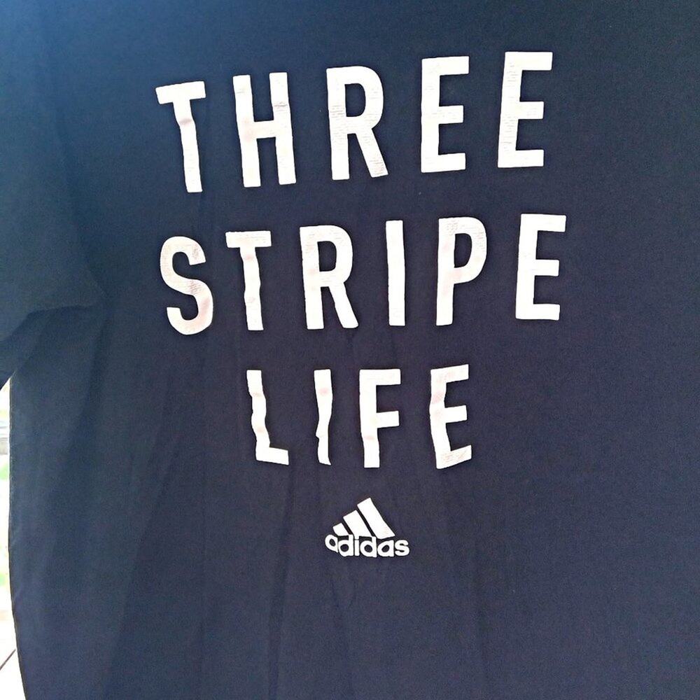 Adidas Men's T-Shirt Three Stripe Life Black Size Large Go To Tee - Picture 2 of 4